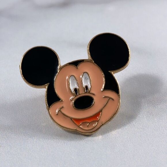 Mickey Mouse Enamel Pin/Brooch - Picture 1 of 3